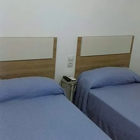 Hospederia Gomis 26 Hotel
